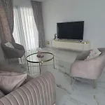 La Mar Villa