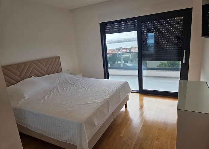 La Mar Villa Kastela